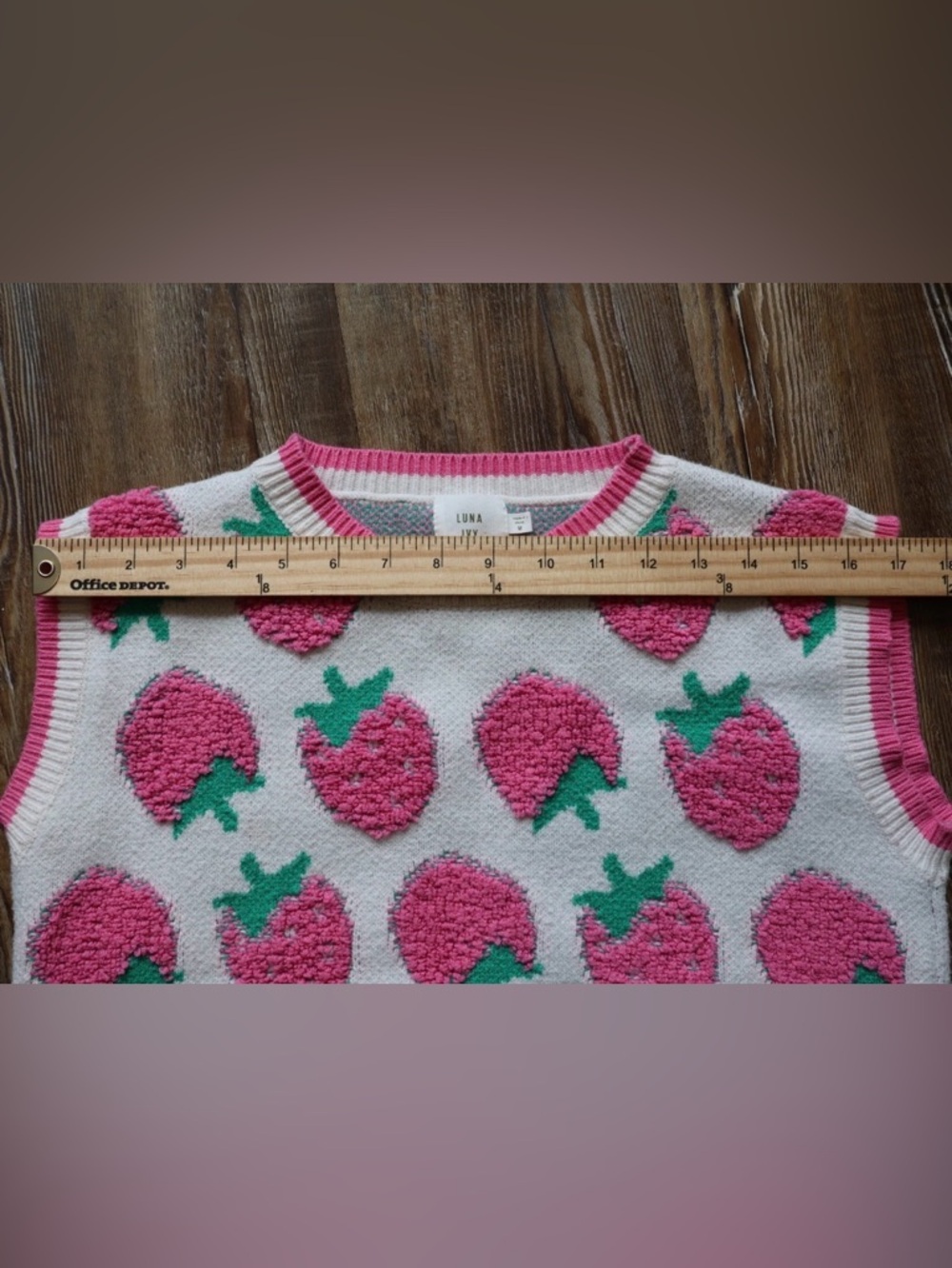 Luna Ivy Anthropologie Womens Strawberry Sweater Vest Textured Cottagecore Top M - Picture 14 of 14
